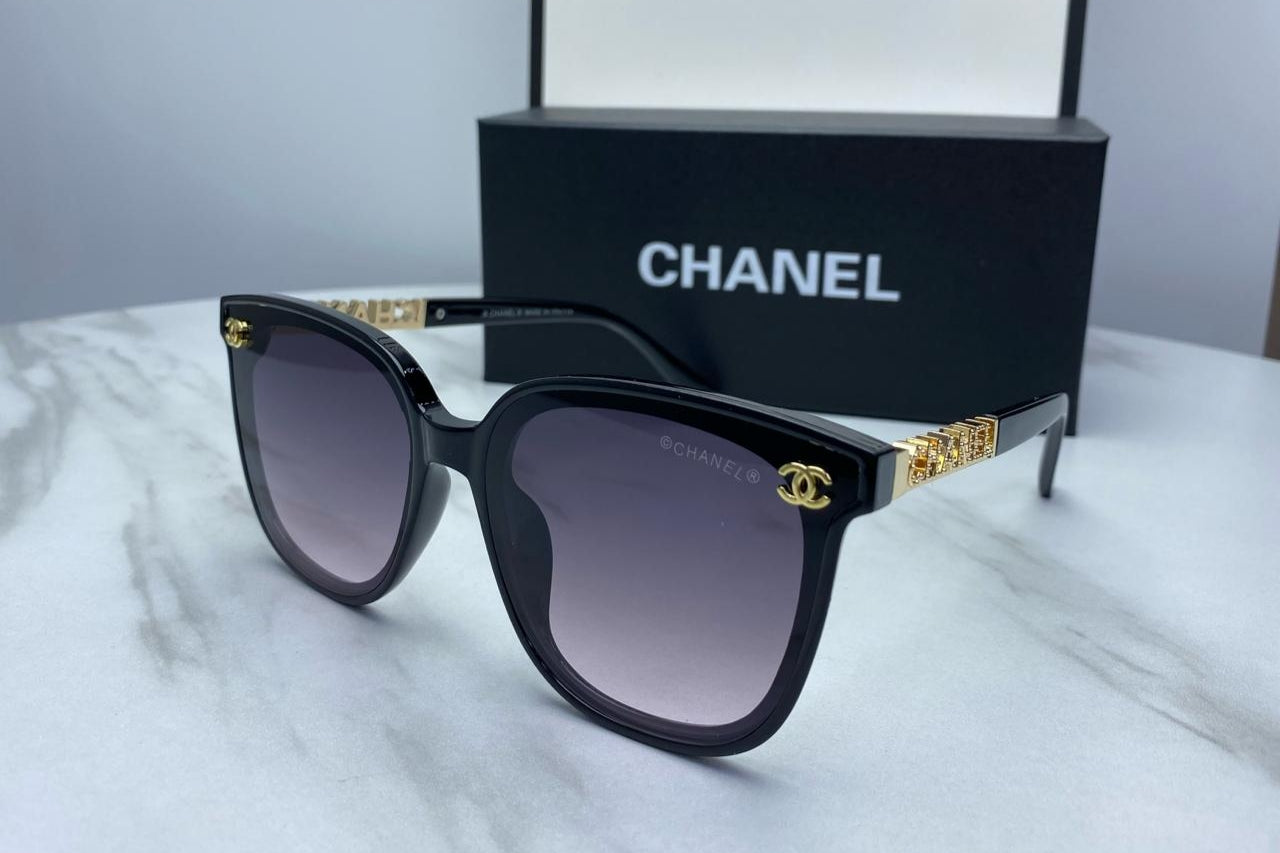 Chanel's sunglasses
